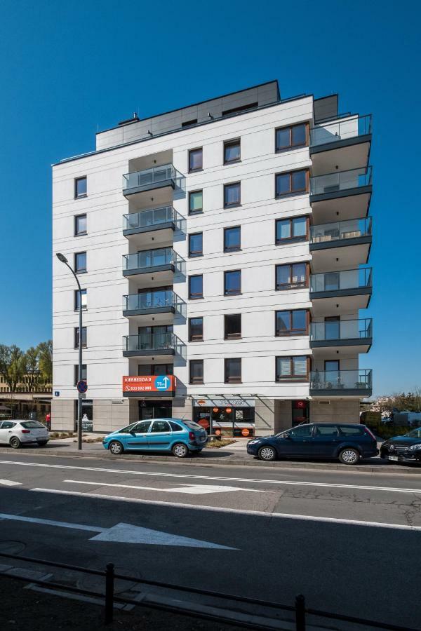 Raya Mansion Warsaw Apartment Bagian luar foto